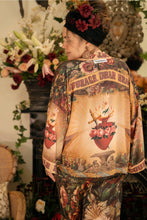 Load image into Gallery viewer, 'Courage Dear Heart' Pixie Duster Cropped Kimono - Market of Stars