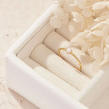 Load image into Gallery viewer, Delicate Pearl Ring Gold