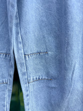 Load image into Gallery viewer, Light Blue Barrel Denim Jean - By Frankie