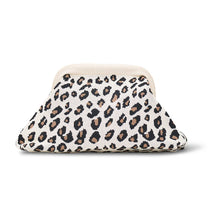 Load image into Gallery viewer, Leopard Dumpling Clutch Bag