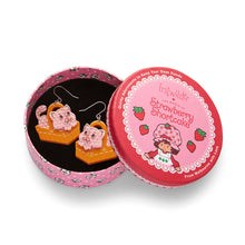 Load image into Gallery viewer, Cozy Custard Cat Drop Earrings - Erstwilder x Strawberry Shortcake