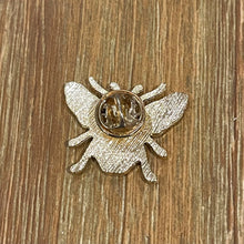 Load image into Gallery viewer, Enamel Bee Pin