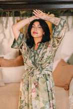 Load image into Gallery viewer, 'Fleur De Soleil' Pixie Duster Cropped Kimono - Market of Stars