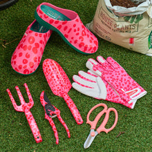 Load image into Gallery viewer, Cheetah Spot Pink 3pc Garden Tool Set