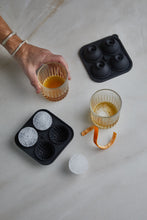 Load image into Gallery viewer, Golf Ball Ice Mould