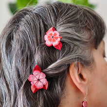 Load image into Gallery viewer, Halcyon Hibiscus Hair Clips Set - 2 Piece - Erstwilder x Jocelyn Proust