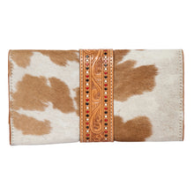 Load image into Gallery viewer, Gordon Tan &amp; White Cowhide Hand Painted Tooled Leather Trifold Wallet