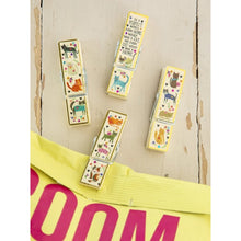 Load image into Gallery viewer, &#39;Every Cat Has A Home&#39; Happy Clips 4pk