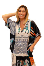 Load image into Gallery viewer, Black Helen of Troy Horse Print Shirt