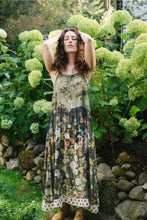 Load image into Gallery viewer, &#39;I Dream in Flowers&#39; Bohéme Slip Dress - Market of Stars