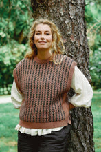 Load image into Gallery viewer, Clove Jo Vest - Lazybones