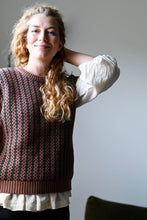 Load image into Gallery viewer, Clove Jo Vest - Lazybones