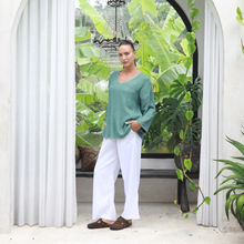Load image into Gallery viewer, Kashmir Green Vela Long Sleeve Hessian Tunic Top