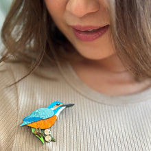 Load image into Gallery viewer, Flash the Kingfisher Brooch - Erstwilder Australiana