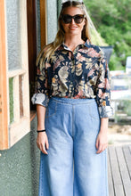 Load image into Gallery viewer, Lauren Merian Organic Cotton Shirt - Lazybones