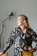 Load image into Gallery viewer, Lauren Merian Organic Cotton Shirt - Lazybones