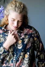 Load image into Gallery viewer, Lauren Merian Organic Cotton Shirt - Lazybones