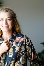 Load image into Gallery viewer, Lauren Merian Organic Cotton Shirt - Lazybones