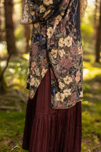 Load image into Gallery viewer, 'Lionheart' Matinée Duster Kimono Robe - Market of Stars