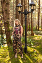 Load image into Gallery viewer, 'Lionheart' Linen Cropped Artist Pants - Market of Stars