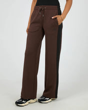 Load image into Gallery viewer, Brown Lounge Pant - All About Eve