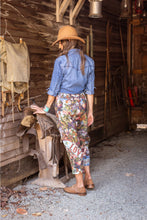 Load image into Gallery viewer, 'Love Language' Linen Cropped Artist Pants - Market of Stars