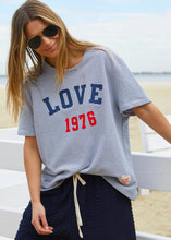 Load image into Gallery viewer, Retro LOVE 1976 Tee - Hammill &amp; Co