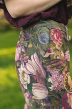 Load image into Gallery viewer, 'Make A Wish' Linen Cropped Artist Pants - Market of Stars