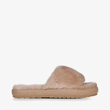 Load image into Gallery viewer, McKay Camel Slipper - EMU Australia