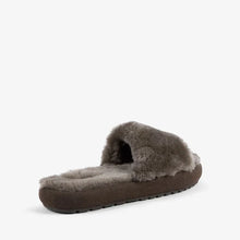 Load image into Gallery viewer, Dark Olive McKay Slipper - EMU Australia
