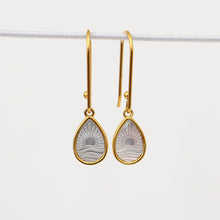Load image into Gallery viewer, Gold Mira Earrings