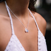 Load image into Gallery viewer, Silver Moonstone Necklace