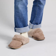 Load image into Gallery viewer, Mushroom Platinum Eden Slipper - EMU Australia