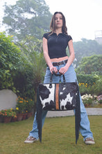 Load image into Gallery viewer, Navarino Brown &amp; White Cowhide Hand Painted Tooled Leather Bag With Fringing