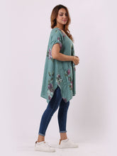 Load image into Gallery viewer, &#39;Bella&#39; Ocean Blue Floral 100% Linen Tunic Top