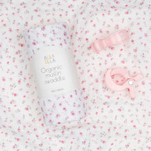 Load image into Gallery viewer, Pink Petals Muslin Swaddle &amp; 2 Pram Peg Gift Set