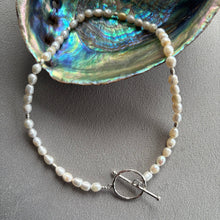 Load image into Gallery viewer, Oval Pearl Necklace With Silver Feature Clasp