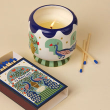 Load image into Gallery viewer, Peacock Ceramic Candle - Misted Lime