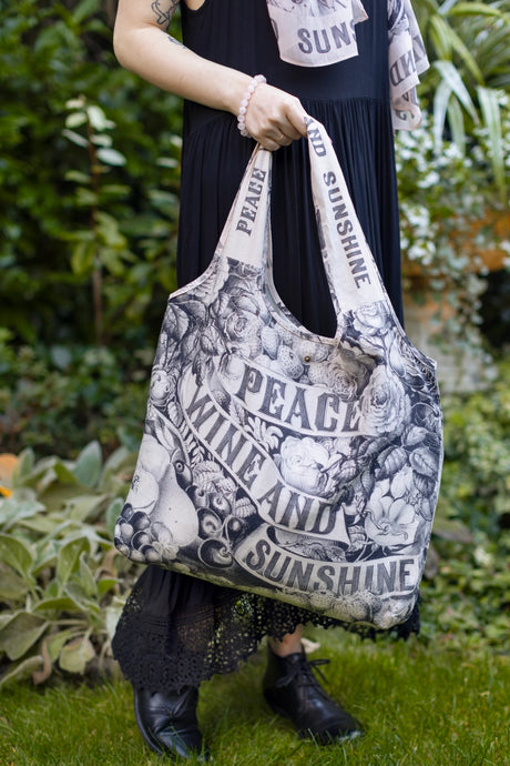 'Peace Wine & Sunshine' Linen Tote Bag - Market of Stars