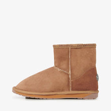 Load image into Gallery viewer, Chestnut Platinum Stinger Mini Unisex Sheepskin Boot - EMU Australia