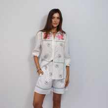 Load image into Gallery viewer, Floral Embroidered White Cotton Shorts