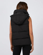 Load image into Gallery viewer, Black Remi Luxe Puffer Vest - All About Eve