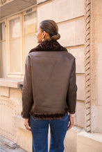 Load image into Gallery viewer, Reversible Leopard Faux Fur Jacket