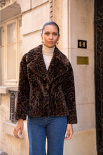 Load image into Gallery viewer, Reversible Leopard Faux Fur Jacket