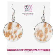 Load image into Gallery viewer, Tan &amp; White Cowhide Round Drop Earrings