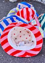Load image into Gallery viewer, Green Stripe Towelling Bucket Hat - Hammill &amp; Co