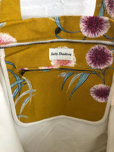 Load image into Gallery viewer, Hakea Oversized Beach Bag