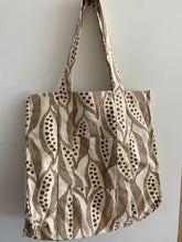 Load image into Gallery viewer, Kurrajong Oversized Beach Bag
