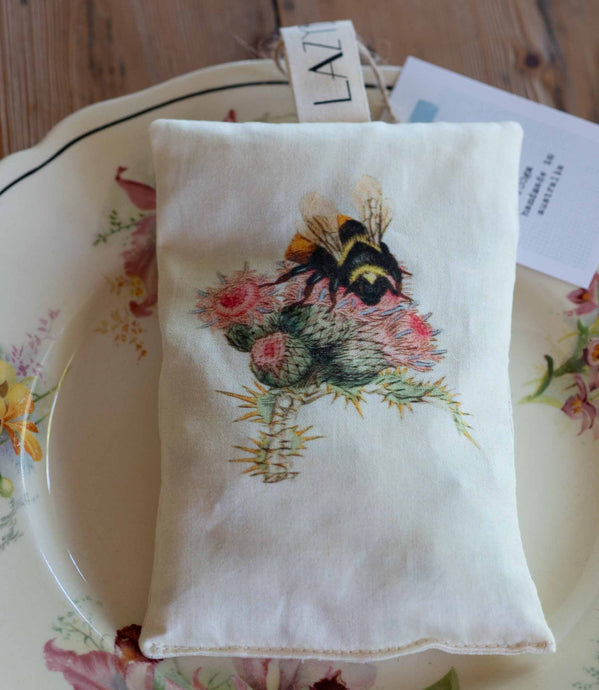 Bee Naturalist Orange/Clove Scented Sachet