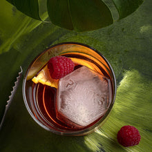 Load image into Gallery viewer, Hexagon Ice Cube Tray